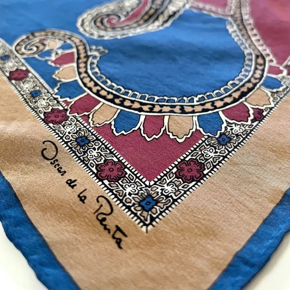 Oscar de la Renta gorgeous lightweight